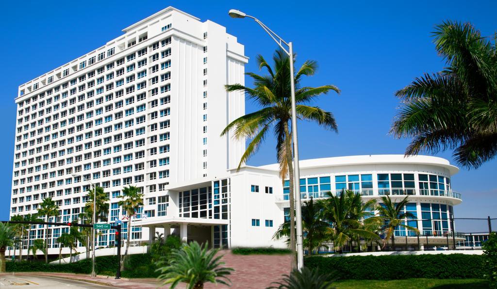 Beach Apartments - Free Parking Miami Beach Bagian luar foto